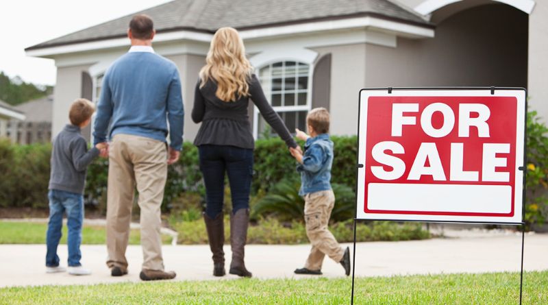 Sell Your Home Faster and Easier With the Help of a Real Estate Agent